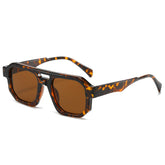 (6 PACK) Wholesale Sunglasses New Arrival Women Oversized Women Women Unique Double Bridge 2024 - BulkSunglassesWholesale.com - Leopard Print Frame Tea Lens